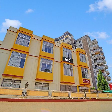 Oyo Flagship 80463 Hotel Mini Palace Vadodara Bagian luar foto